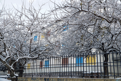Nuoro. L'istituto Calamida soro la neve (foro S.Novellu)