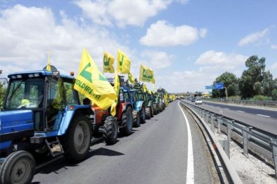Manifestazione della Coldiretti sulla 131DCN