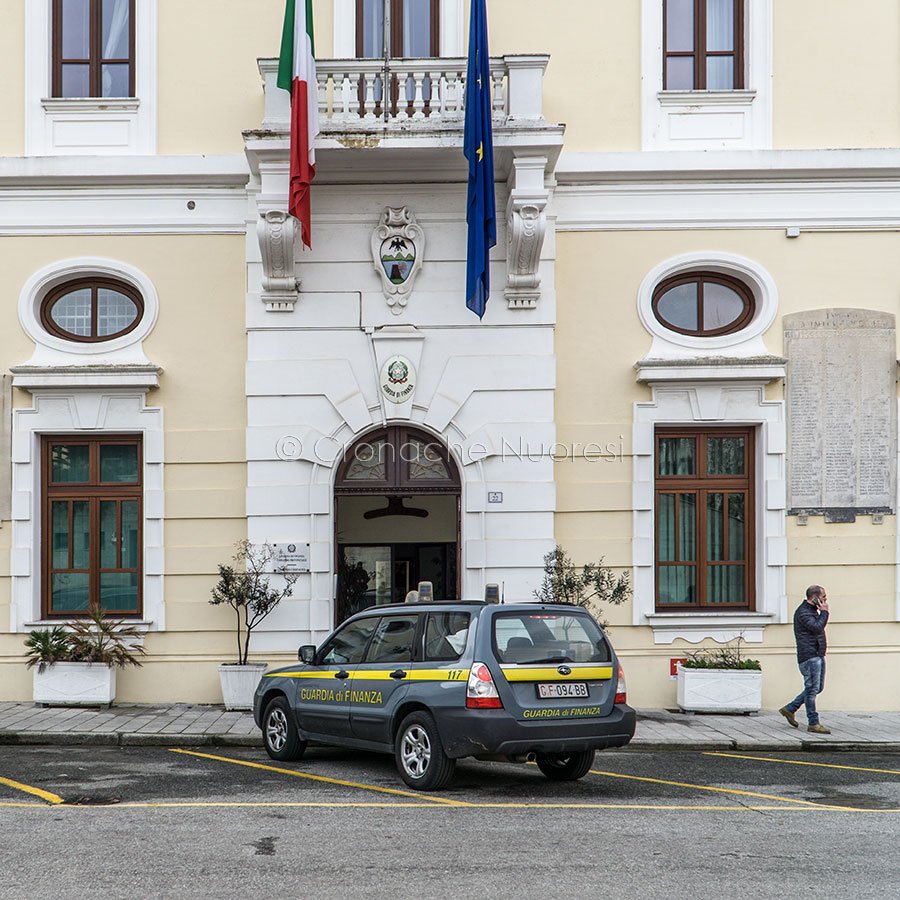 Nuoro. Beccati dalle Fiamme Gialle tre lavoratori in nero: 27mila euro di multa ai datori di lavoro
