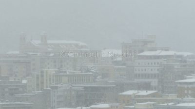 Nuoro sotto la neve (foto S.Novellu)