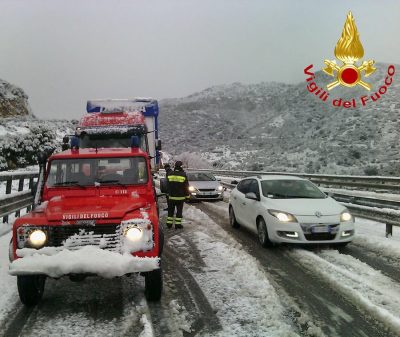 Operazioni di soccorso dei Vigili del fuoco in Baronia