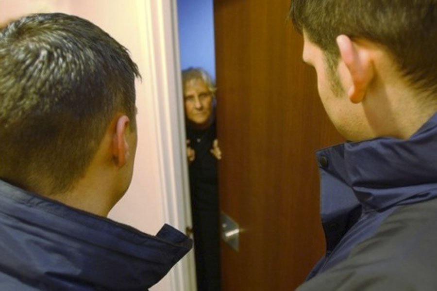 Nuoro. Tenta di truffare un’anziana, denunciato finto avvocato