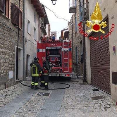 Gavo. I Vigili del fuoco sul luogo dell'incendio