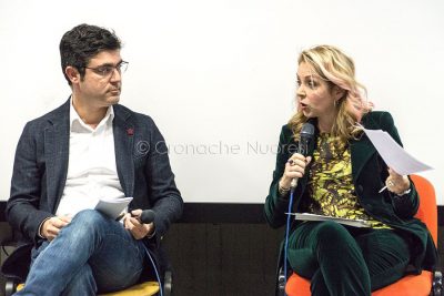 Il sindaco Andrea Soddu e la giornalista Flavia Corda (foto S.Novellu)