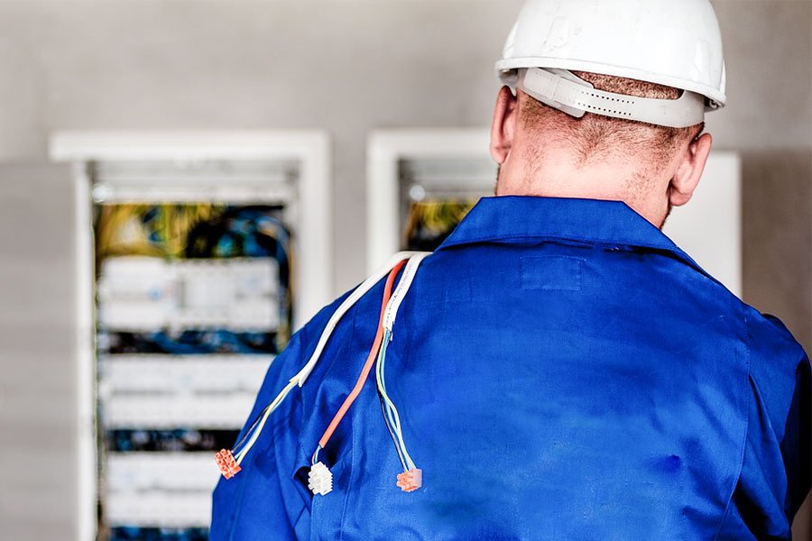 Siniscola: un’azienda ricerca un elettricista