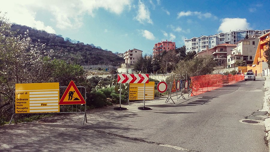 Nuoro. Al via i lavori in via Mughina: da domani e per un mese stop al traffico e percorsi alternativi per gli autobus