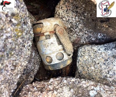 La bomba a mano modello 