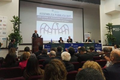 Il convegno di Confindustria Centrale