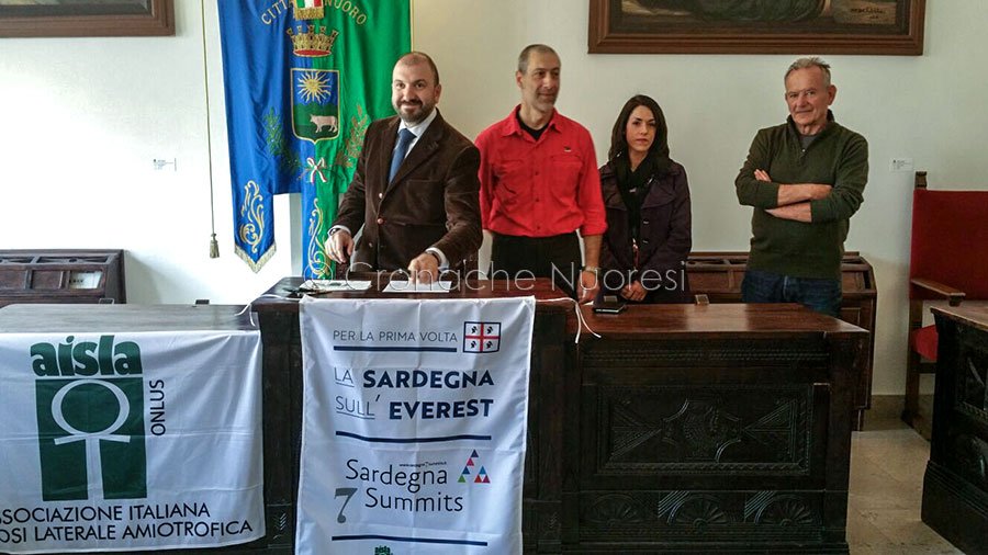 Da Nuoro all’Everest: la sfida di Angelo Lobina