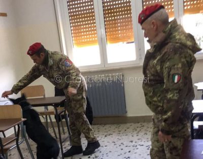 Controlli antidroga dei Carabinieri nelle scuole