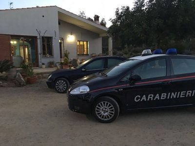 I Carabinieri durante l'operazione Cordone