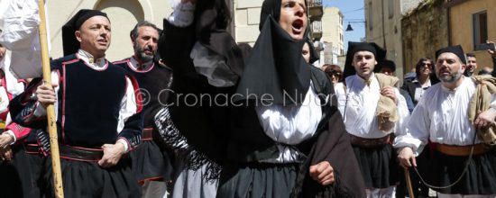 Ricostruzione storica dei Moti de Su Connottu (foto S.Novellu)