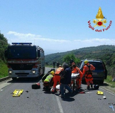 Un momento dei soccorsi dopo l'incidente