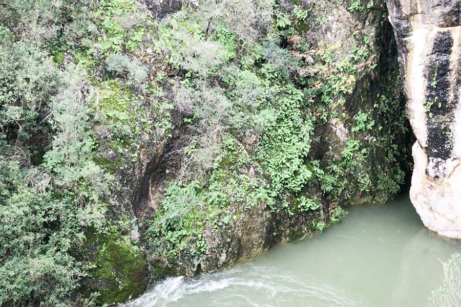 Oliena: l’Amministrazione comunale dice no alle trivelle per Su Gologone e salta l’appuntamento in Regione