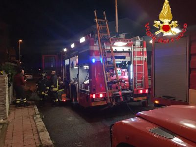 I Vigili del fuoco sul luogo dell'incendio