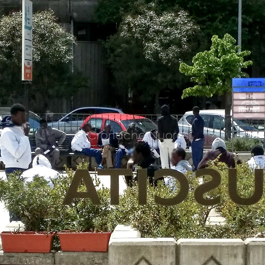 Saiu. Migranti: «questa non è accoglienza»