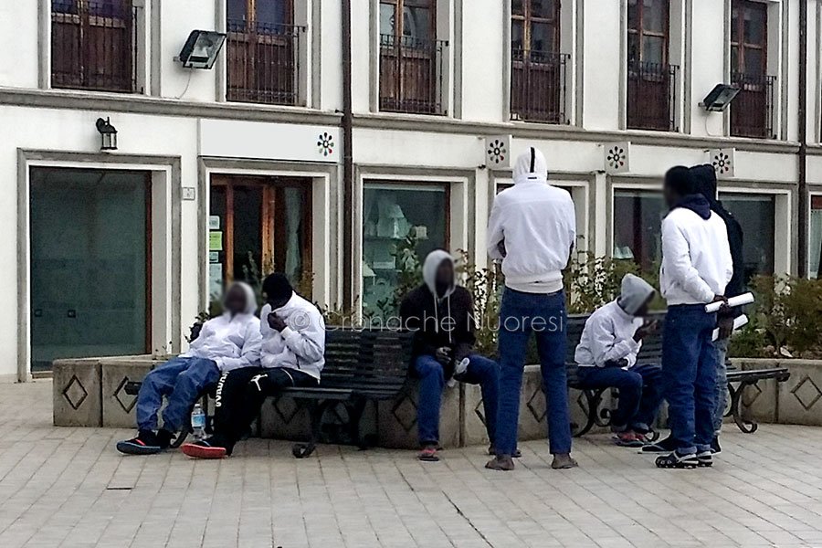 Progetto accoglienza migranti. Nuoro a un bivio: se non si aderisce allo SPRAR sarà attivato il Centro accoglienza