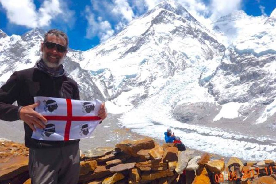 Da Nuoro all’Everest: Angelo Lobina primo sardo a conquistare il tetto del Mondo