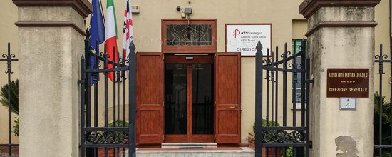 Gli uffici della direzione ASL di Nuoro (foto S.Novellu)