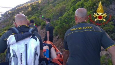 L'intervento dei VVFF in località Folló, nel territorio di Baunei