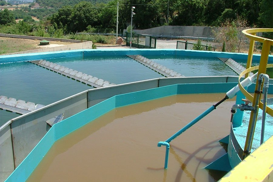 Abbanoa: un maggior consumo dell’acqua ne compromette la qualità. Aumentano i controlli