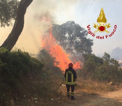 L'incendio a Villagrande Strisaili
