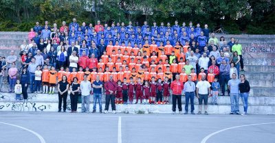 Foto di gruppo della Polisport Nuoro