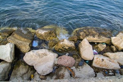 Siniscola. rifiuti alla Caletta