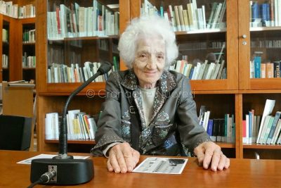 La regista e fotografa Cecilia Mangini (© foto Cronache Nuoresi)