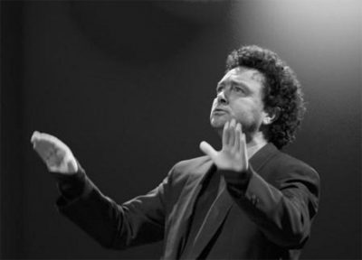 Un ritratto del compositore olandese Hardy Mertens