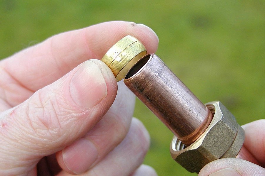 Nuoro: azienda cerca un termoidraulico