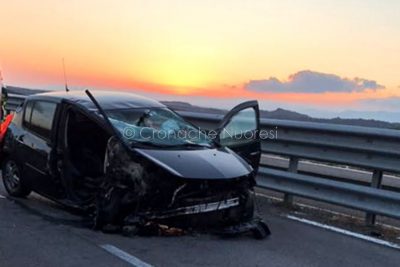 La Clio dopo l'incidente