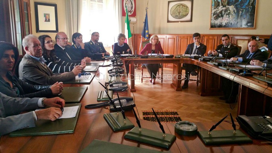 Prefetto e sindaci uniti in difesa di Nuoro: “nonostante le statistiche è una città sicura”