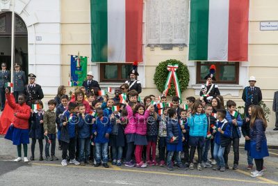 Nuoro, bambini celebrano la Giornata dell'Unità Nazionale e delle Forze Armate (© foto S.Novellu)