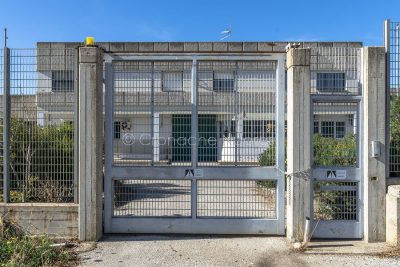 L'ingresso al Carcere di Macomer (foto S.Novellu)