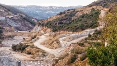 Orgosolo, lavori alla diga di Cumbidanovu (© Cronache Nuoresi)