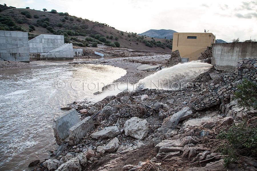 Rischio esondazione alla diga di Maccheronis: evacuate 17 famiglie a Torpè e Posada