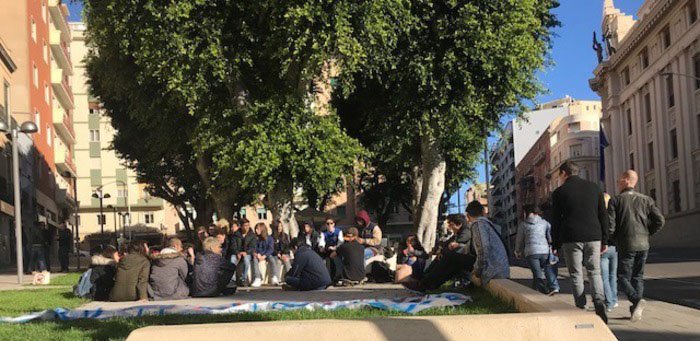 Studenti ancora in piazza contro il progetto “Alternanza scuola-lavoro”
