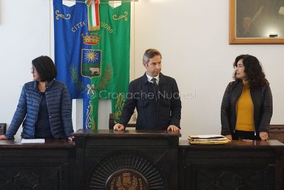 Bando gestione Asilo Via Piemonte, apertura delle buste (foto C.Nuoresi)