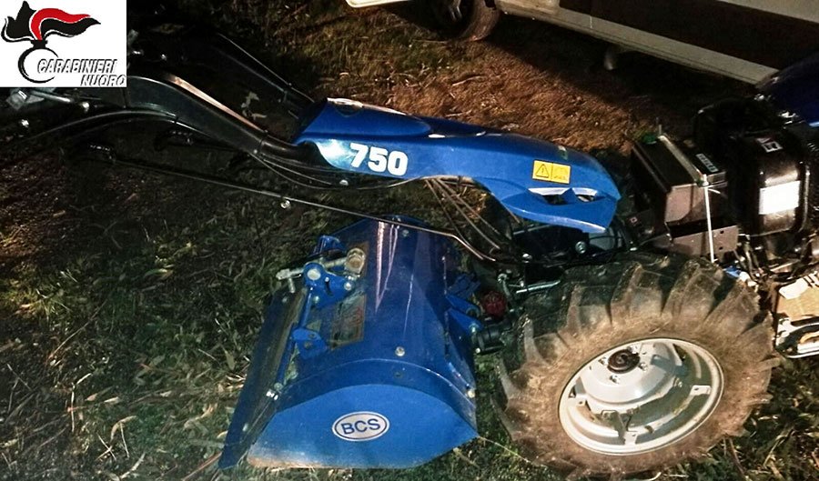 Sorpreso di notte con un motocoltivatore rubato nascosto nel furgone: arrestato