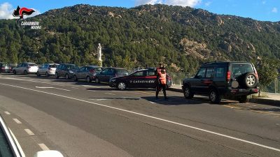 Nuoro, un posto di blocco dei Carabinieri