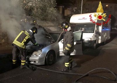 L'incendio in via De Nicola