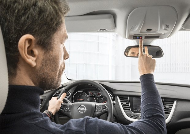 Dae beranu 2018 òbligu de eCall in veturas e furgones noos. At a agiudare in sos intzidentes