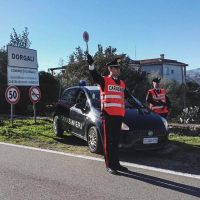 Un posto di blocco dei Carabinieri di Dorgali