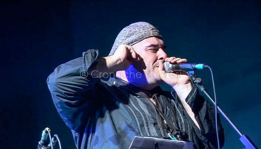 Macomer. Gavino Murgia fonde jazz, canto a tenore con sonorità orientali e caraibiche