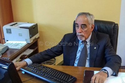 il sindaco di Bosa Luigi Mastino