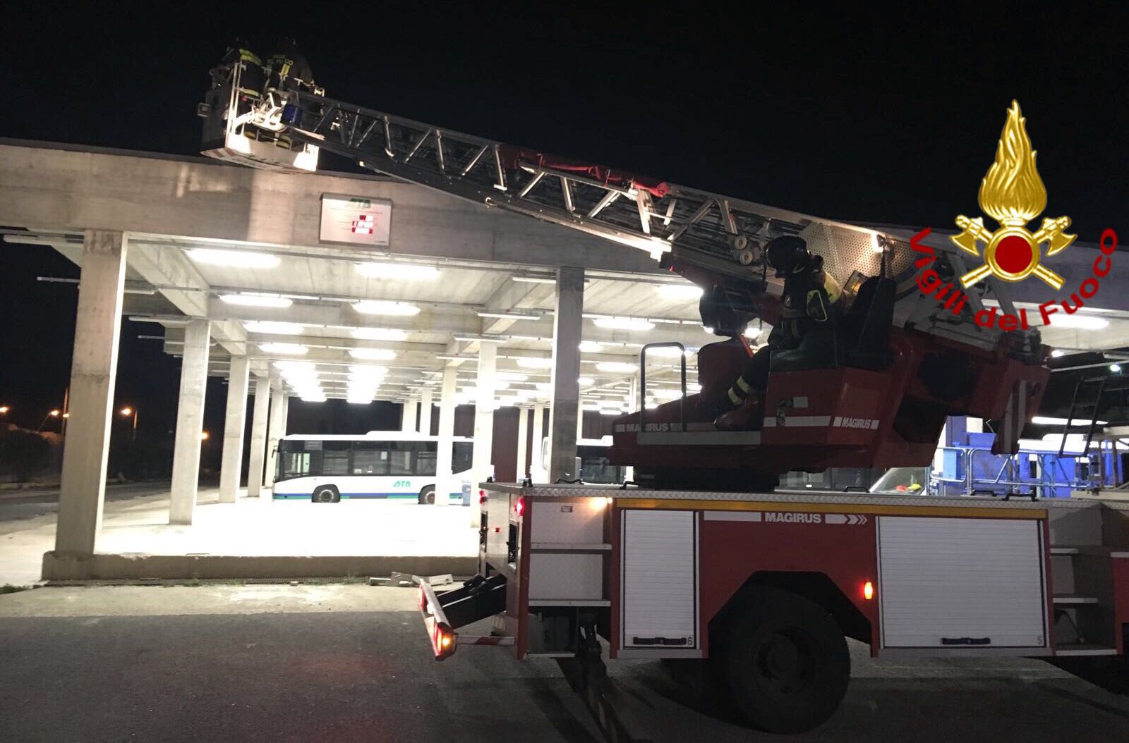 Vento di Maestrale: super lavoro per i Vigili del fuoco del Nuorese