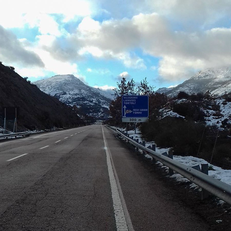 Neve e gelo nel Nuorese: scatta l’allerta meteo della Protezione civile