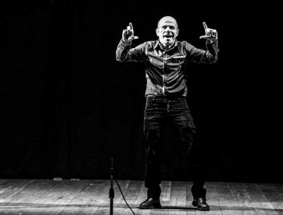 Un momento dello spettacolo teatrale “Variazioni G