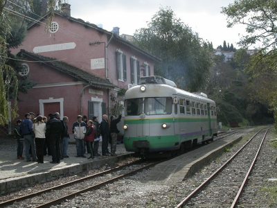 Il trenino verde alla stazione di Belvi-Aritzo (foto archivio ARST)